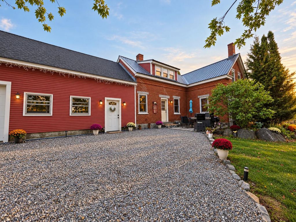 268 Main Street, Richmond, ME 04357 — photo 3
