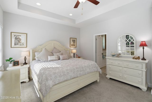 1121 Spincast Road, Southport, NC 28461