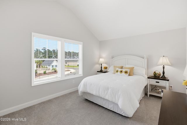 1121 Spincast Road, Southport, NC 28461