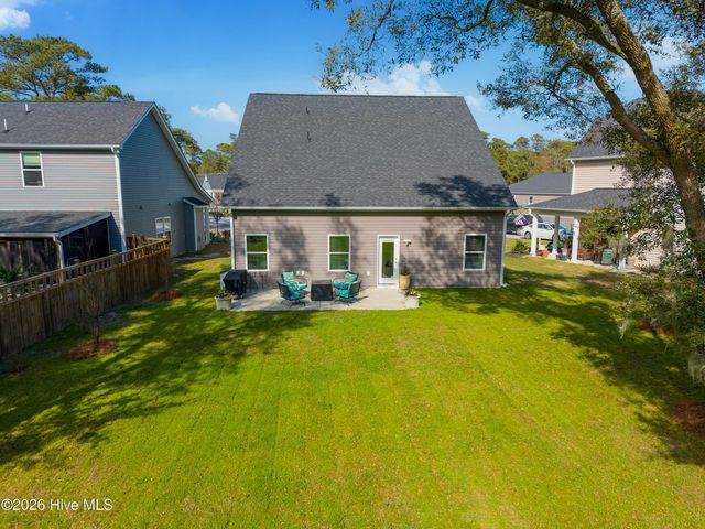 1121 Spincast Road, Southport, NC 28461