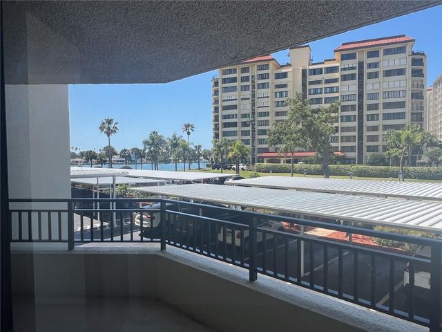 690 ISLAND WAY 208, Clearwater, FL 33767
