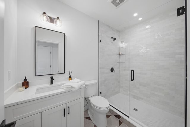 421 East 6th Street TH4, Boston, MA 02127