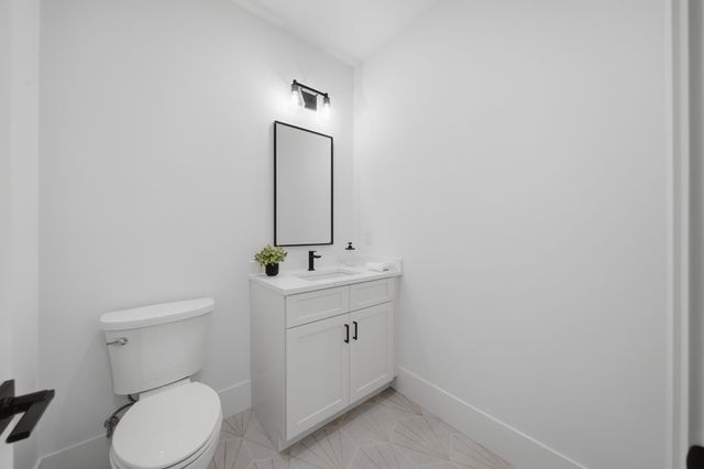 421 East 6th Street TH4, Boston, MA 02127