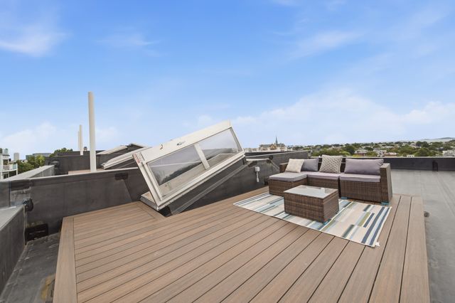 421 East 6th Street TH4, Boston, MA 02127