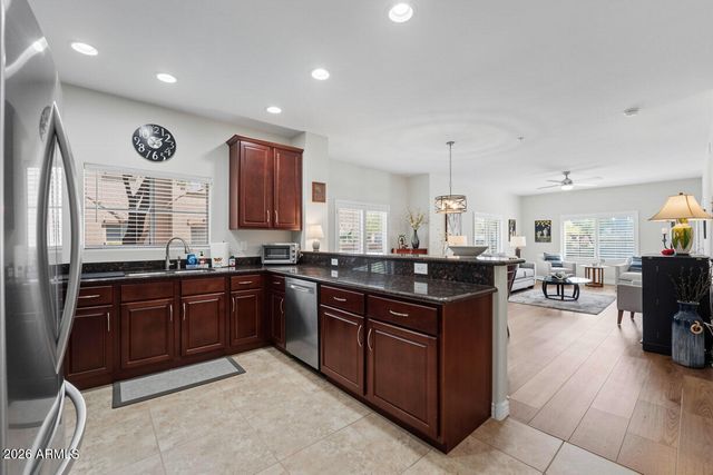 5350 E DEER VALLEY Drive 1416, Phoenix, AZ 85054