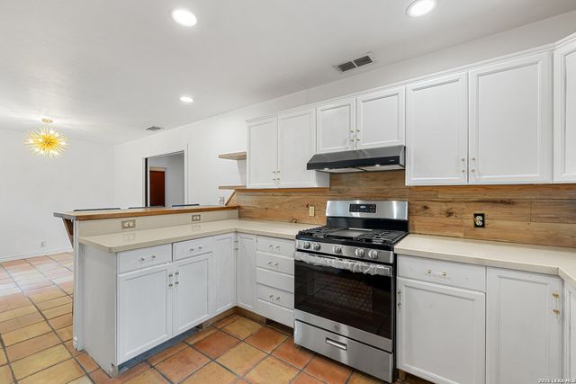 106 W Mulberry, Fredericksburg, TX 78624