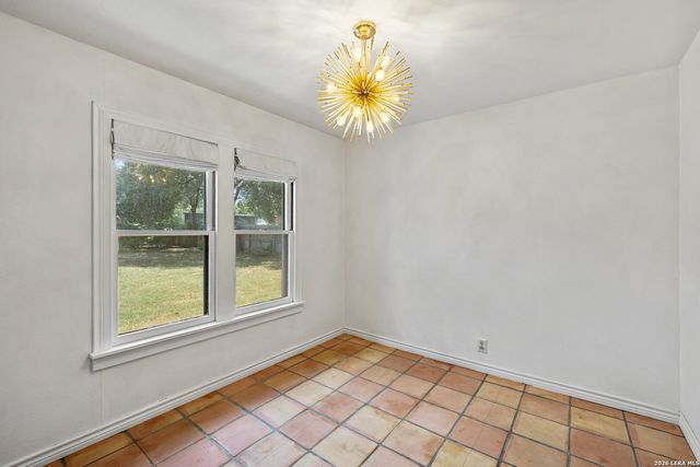 106 W Mulberry, Fredericksburg, TX 78624