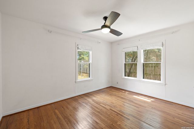 106 W Mulberry, Fredericksburg, TX 78624
