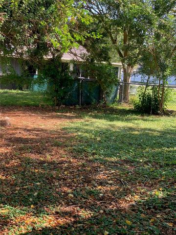 256 VILLAGE VIEW LANE, Lakeland, FL 33809