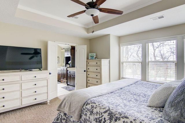 8012 Apache Road, Lenexa, KS 66227