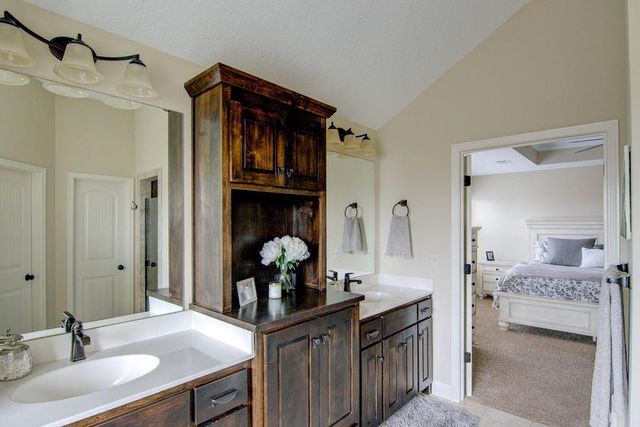 8012 Apache Road, Lenexa, KS 66227