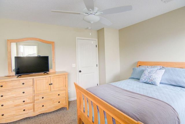 8012 Apache Road, Lenexa, KS 66227