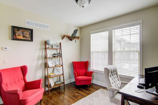 8012 Apache Road, Lenexa, KS 66227