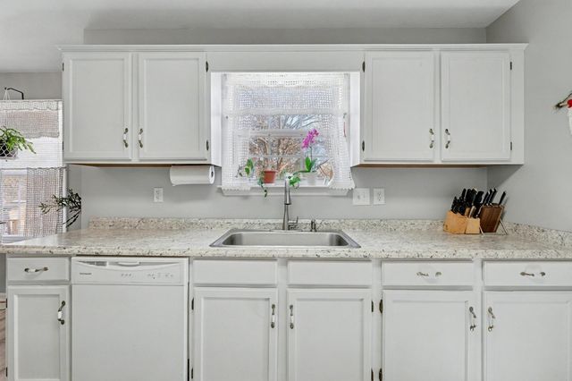 1509 Bradshaw Dr, Columbia, TN 38401