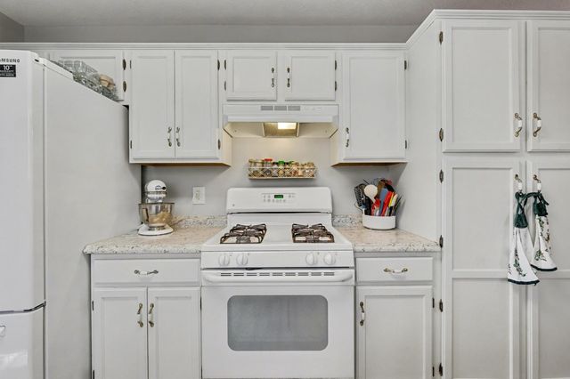 1509 Bradshaw Dr, Columbia, TN 38401