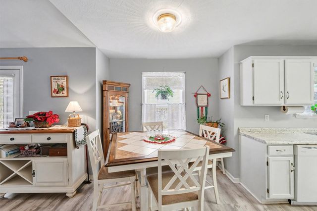 1509 Bradshaw Dr, Columbia, TN 38401