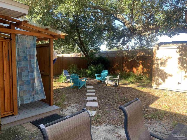 2864 Villa Woods Cir, Gulf Breeze, FL 32563