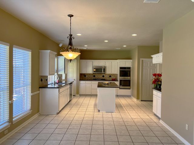 16907 Ascot Meadow Drive, Sugar Land, TX 77479