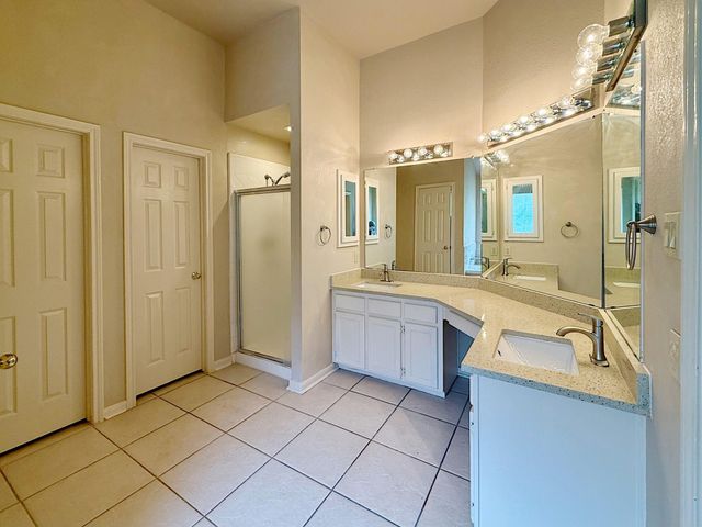 16907 Ascot Meadow Drive, Sugar Land, TX 77479