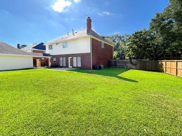 16907 Ascot Meadow Drive, Sugar Land, TX 77479