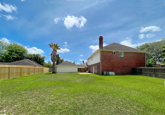 16907 Ascot Meadow Drive, Sugar Land, TX 77479