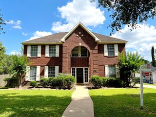 16907 Ascot Meadow Drive, Sugar Land, TX 77479