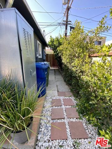 4810 Pickford Street, Los Angeles, CA 90019