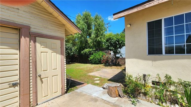 1383 N Oxford, Pasadena, CA 91104