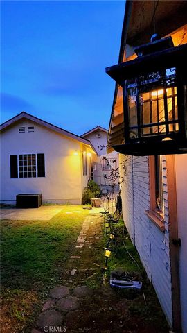 1383 N Oxford, Pasadena, CA 91104