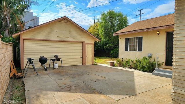 1383 N Oxford, Pasadena, CA 91104