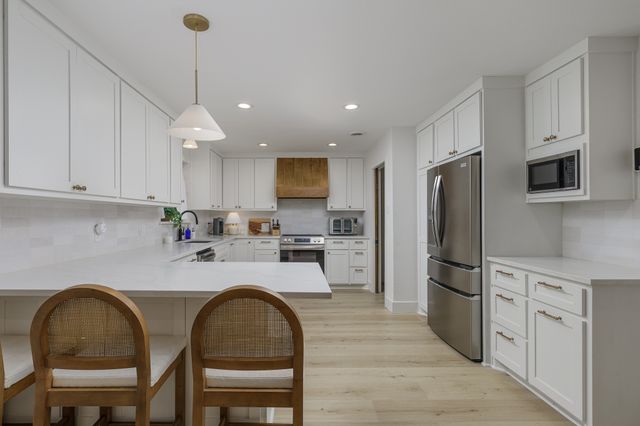 1331 Cloverdale Drive, Richardson, TX 75080