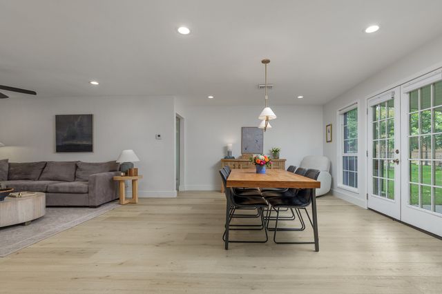 1331 Cloverdale Drive, Richardson, TX 75080