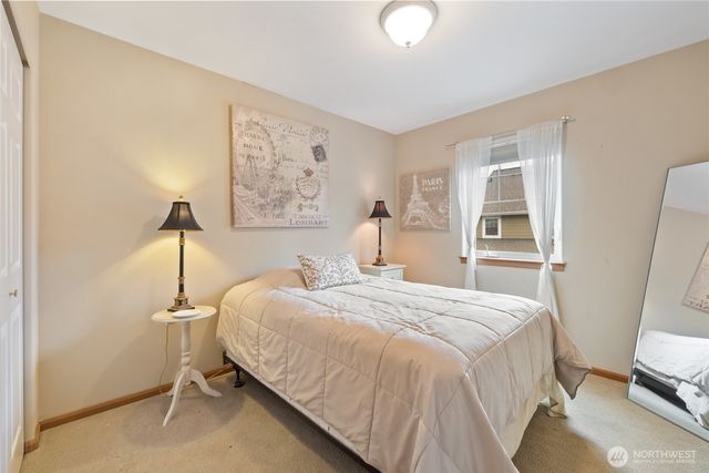 10701 NE Kingston Meadows Circle, Kingston, WA 98346