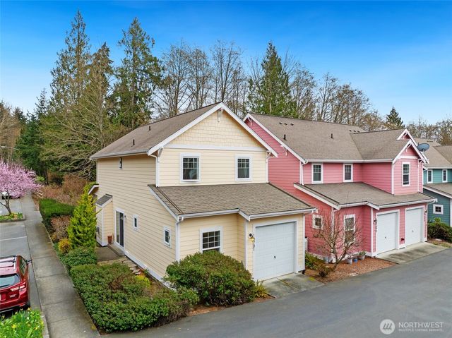 10701 NE Kingston Meadows Circle, Kingston, WA 98346