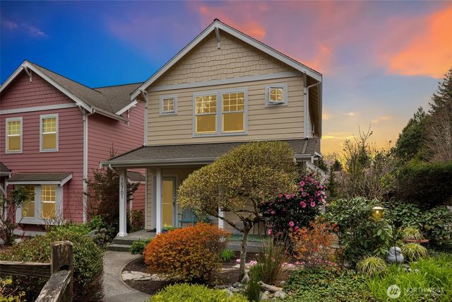 10701 NE Kingston Meadows Circle, Kingston, WA 98346