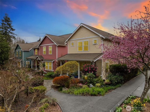 10701 NE Kingston Meadows Circle, Kingston, WA 98346