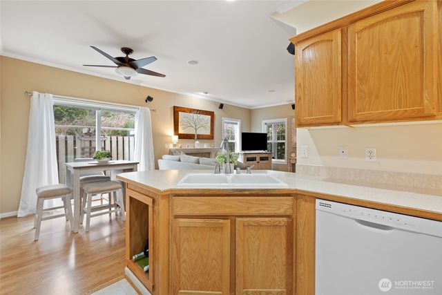 10701 NE Kingston Meadows Circle, Kingston, WA 98346