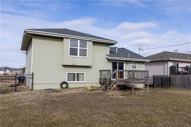 115 SE 44th Terrace, Topeka, KS 66609