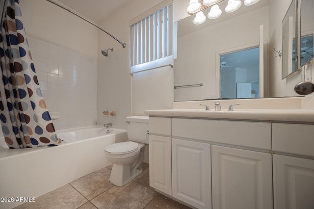 1411 E ORANGEWOOD Avenue 209, Phoenix, AZ 85020