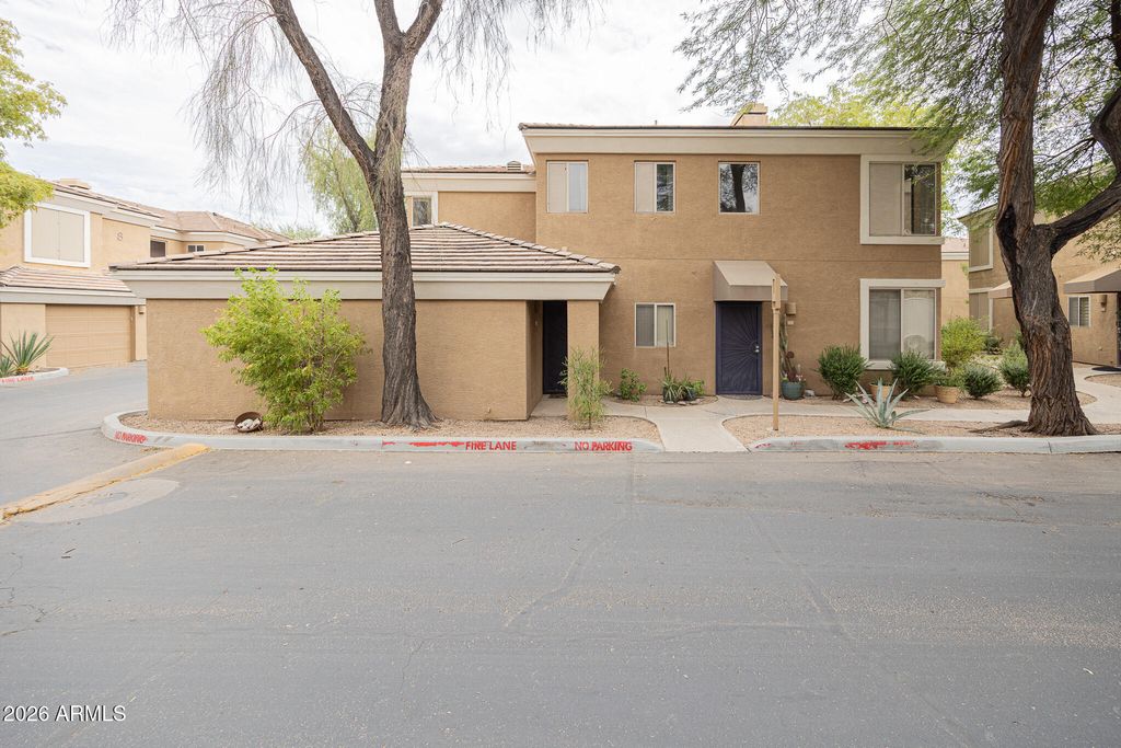 1411 E ORANGEWOOD Avenue 209, Phoenix, AZ 85020