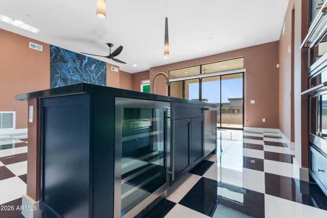 5250 E Deer Valley Dr -- 438, Phoenix, AZ 85054