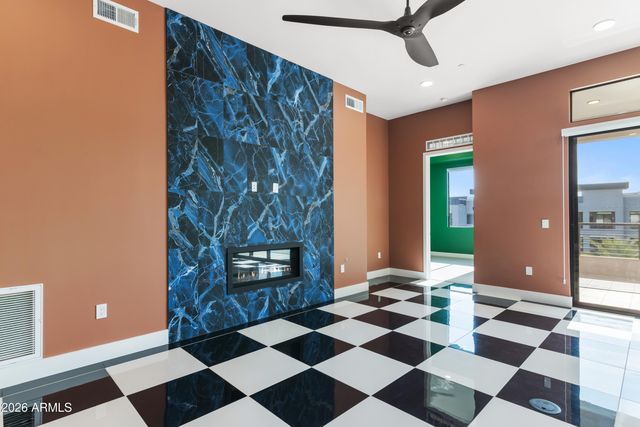 5250 E Deer Valley Dr -- 438, Phoenix, AZ 85054