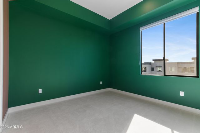 5250 E Deer Valley Dr -- 438, Phoenix, AZ 85054