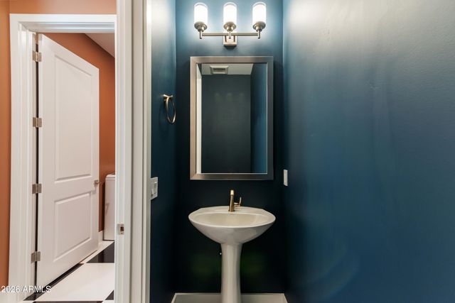 5250 E Deer Valley Dr -- 438, Phoenix, AZ 85054