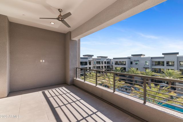 5250 E Deer Valley Dr -- 438, Phoenix, AZ 85054