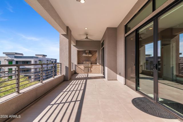 5250 E Deer Valley Dr -- 438, Phoenix, AZ 85054