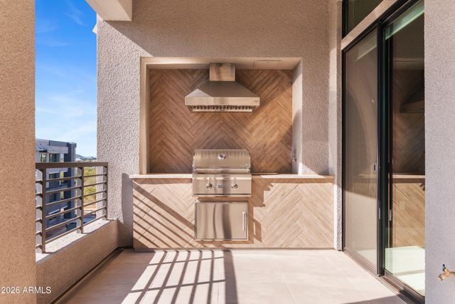 5250 E Deer Valley Dr -- 438, Phoenix, AZ 85054