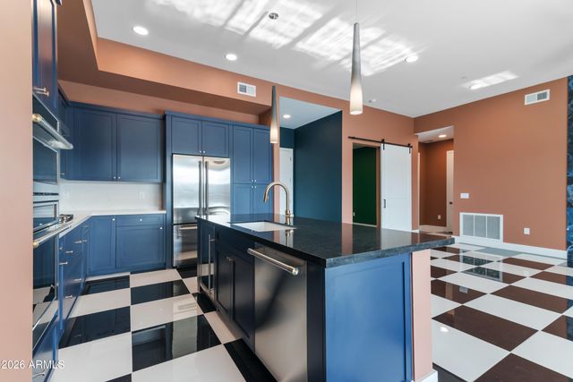 5250 E Deer Valley Dr -- 438, Phoenix, AZ 85054