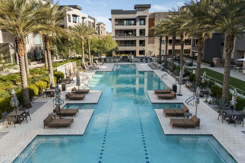 5250 E Deer Valley Dr -- 438, Phoenix, AZ 85054