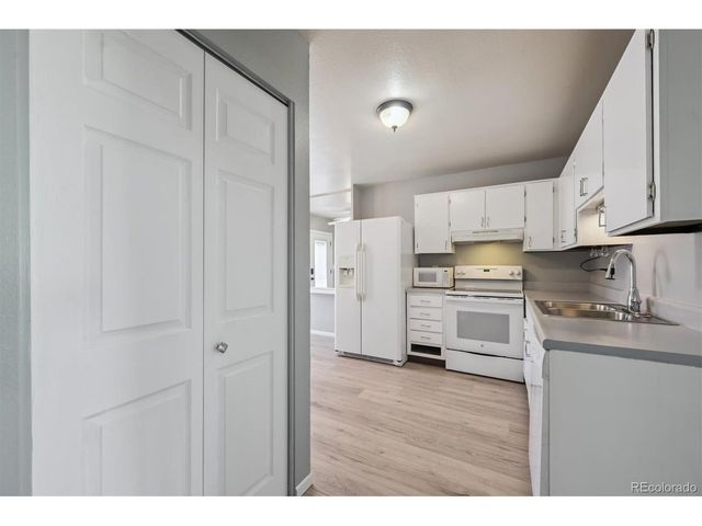 5771 W 92nd Ave 338, Westminster, CO 80031